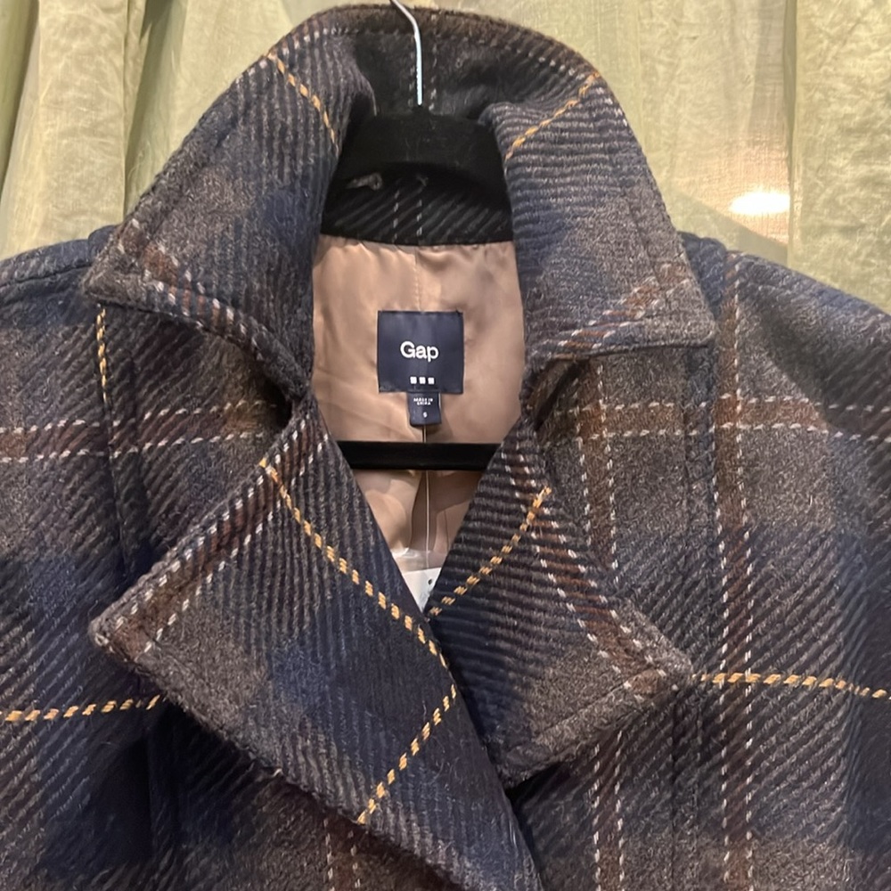 Jacket - Picture 2 of 9